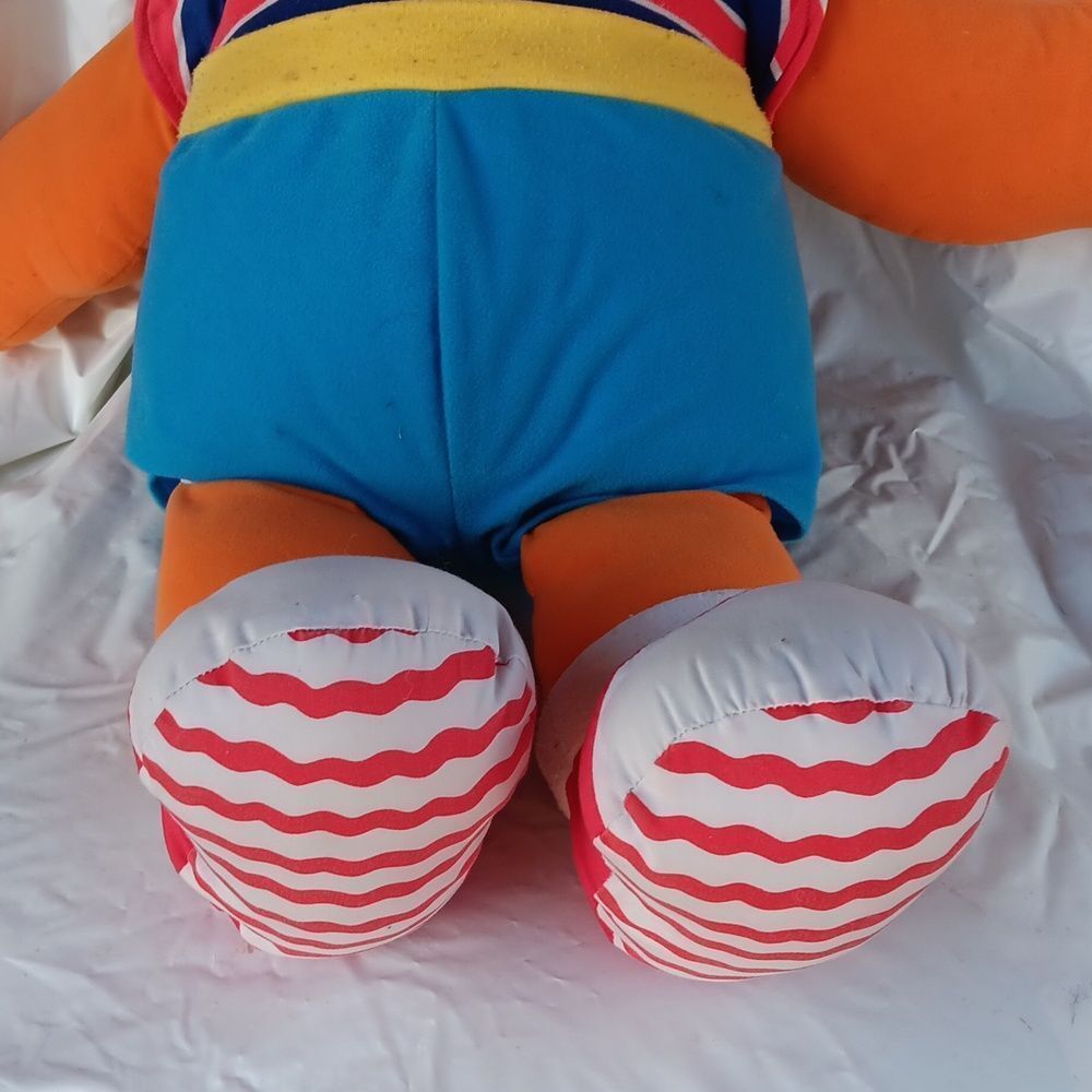 Tyco 1996 Sesame Street Colorful Plush Toy 28" - Picture 3 of 6